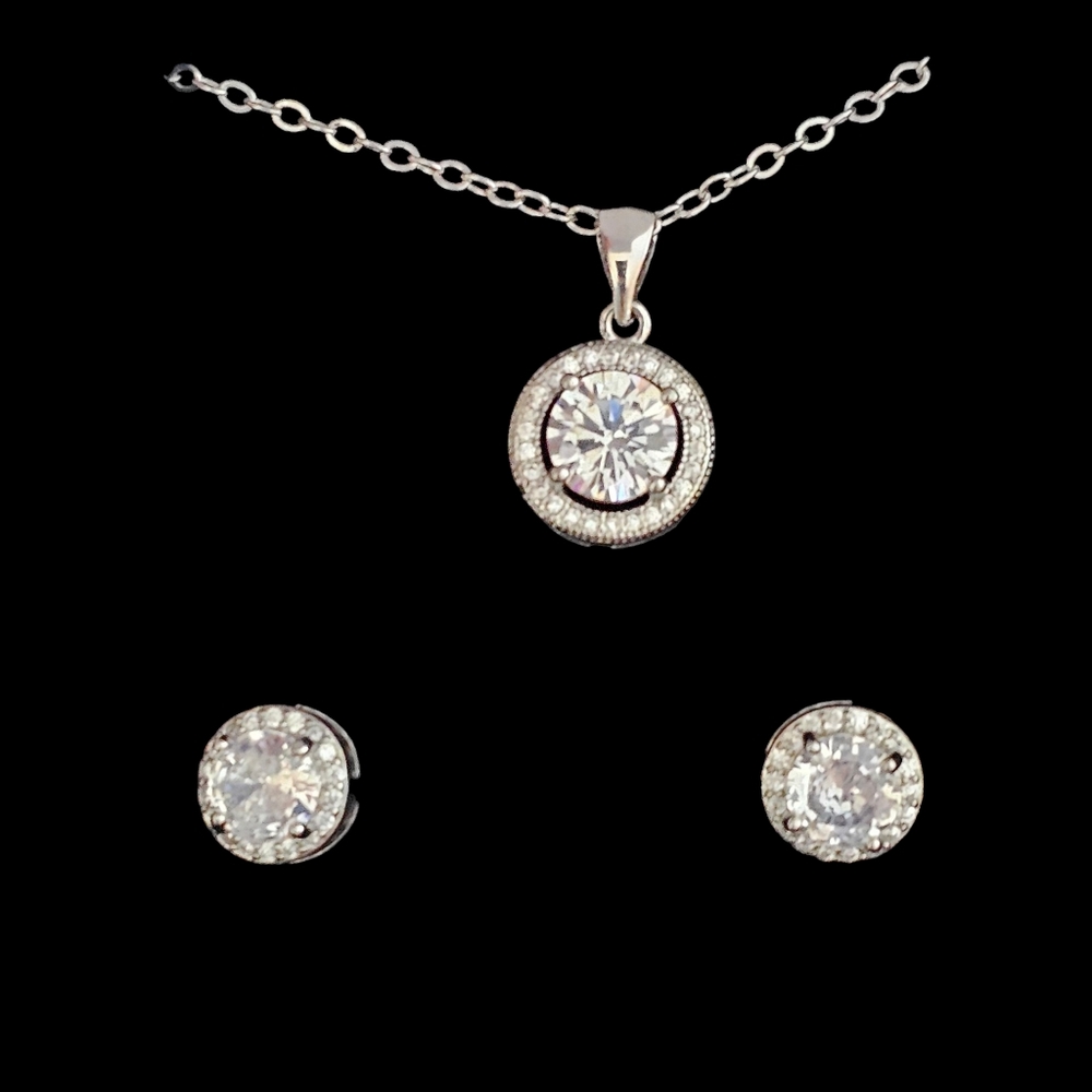 CATE & CHLOE Blake Halo Pendant & Earrings with CZ Crystals - Picture 5 of 7
